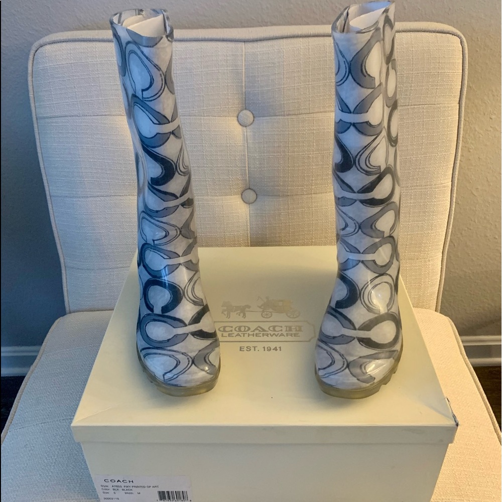 COACH AUTHENTIC WOMENS BLACK/WHITE/GRAY SIGNATURE C RAIN BOOTS SIZE 5